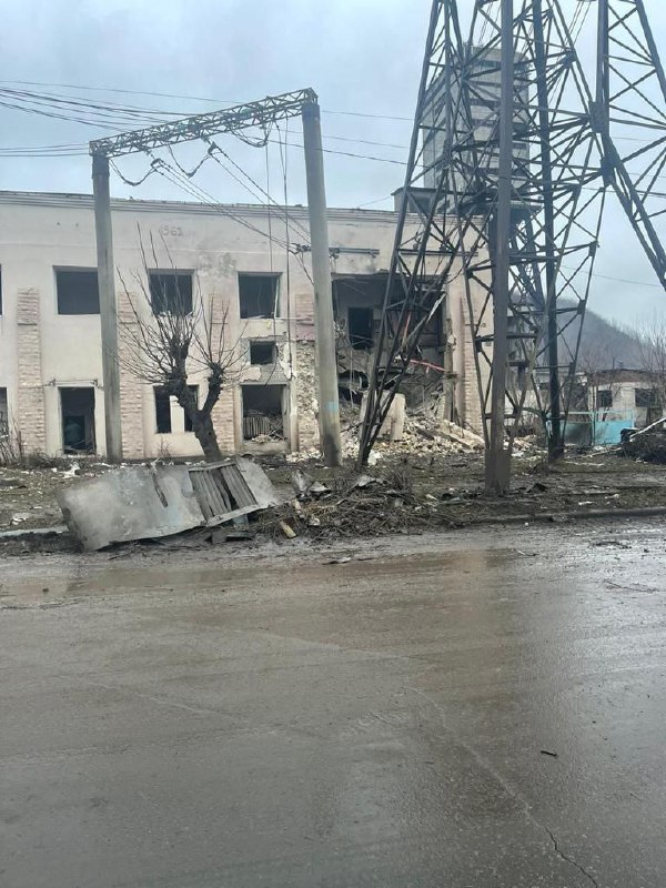 Škody v Myrnohrade v dôsledku ruského ostreľovania
