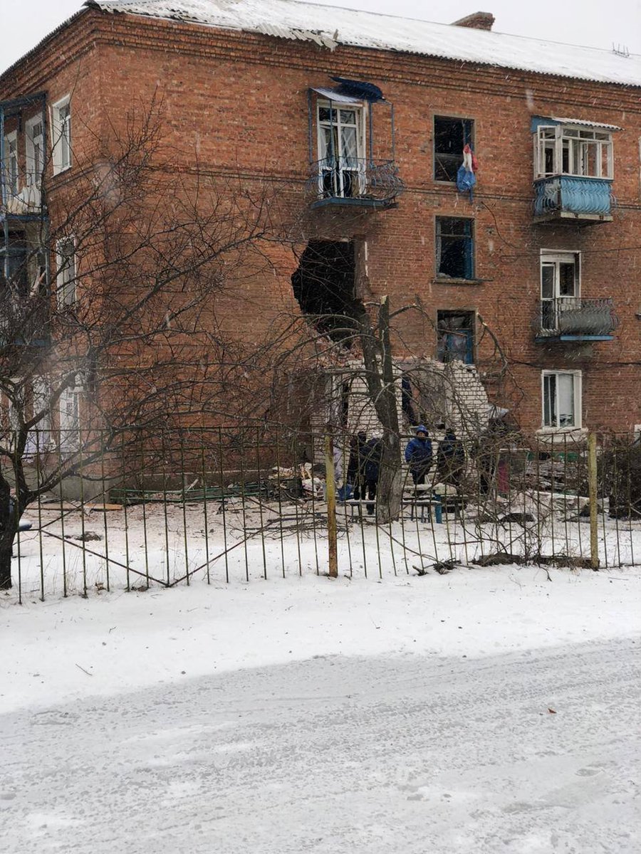 W wyniku rosyjskiego ostrzału w Kupiańsku zginęła 1 osoba, 2 zostały ranne