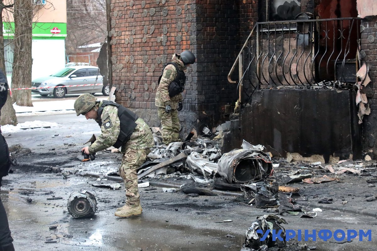 Danni a Vyshneve, nella regione di Kyiv, a seguito dell'attacco missilistico russo