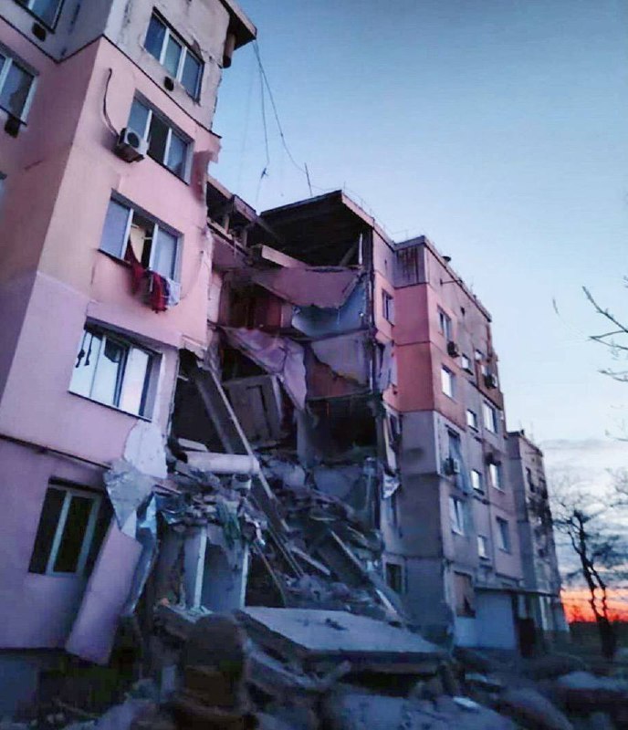 Ataque aéreo russo atingiu casa residencial em Beryslav