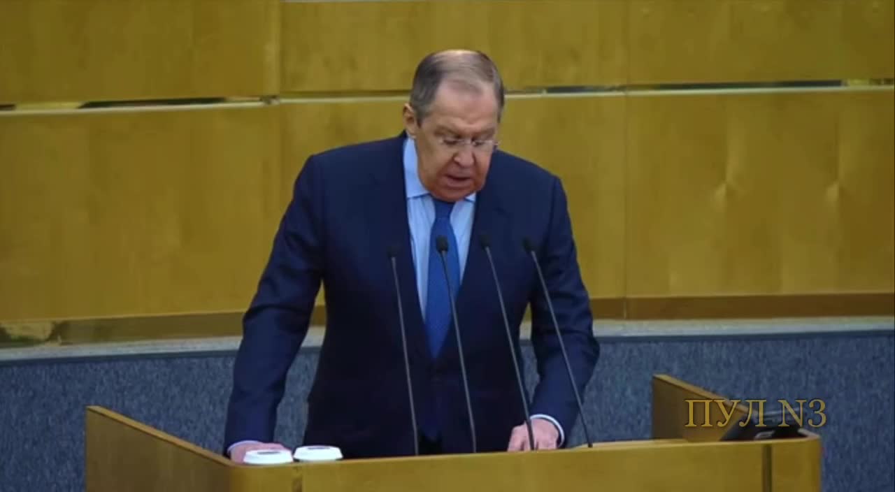 De Russische minister van Buitenlandse Zaken Lavrov zegt in het Russische parlement dat Rusland alleen klaar is voor gesprekken in Oekraïne als de huidige bezetting van land in Oekraïne wordt geaccepteerd