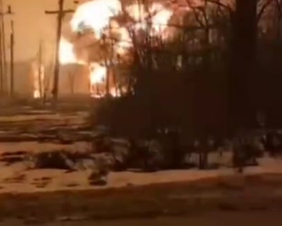 库尔斯克州库尔斯克区油库因无人机袭击起火