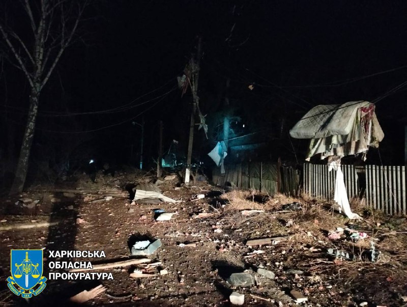 1 persoon gedood als gevolg van een Russische raketaanval met S-300-raketten in Chuhuiv, in de regio Charkov