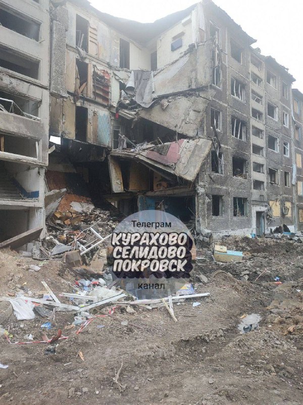 Zničenie v Selydove v dôsledku ruského ostreľovania