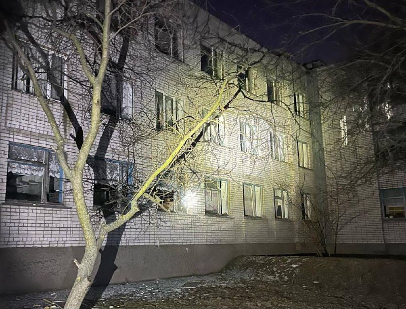 रूसी तोपखाने ने रात भर निकोपोल जिले पर गोलाबारी की