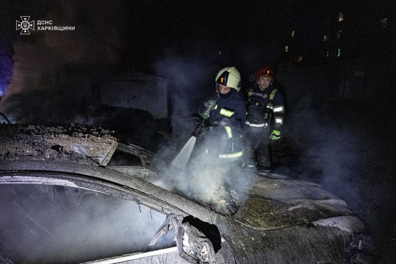 W wyniku ataku rosyjskich dronów w Charkowie uszkodzonych zostało kilka pojazdów i budynków
