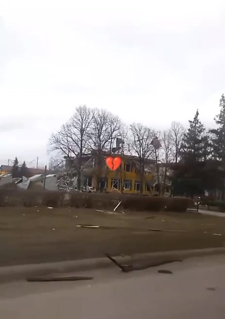 Destrucció a Shakhove de la regió de Donetsk com a conseqüència dels bombardejos russos ahir