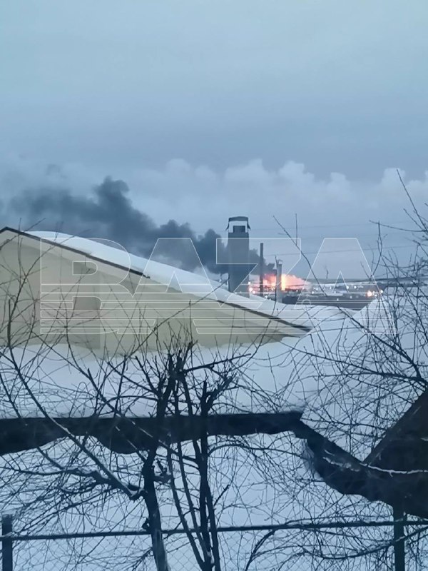 Дрон атакува петролна база на Лукойл в района на Нижни Новгород