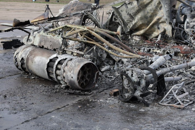 Vlasti u regiji Transnistria kažu da je dron pogodio vojnu bazu uzrokujući eksploziju i požar