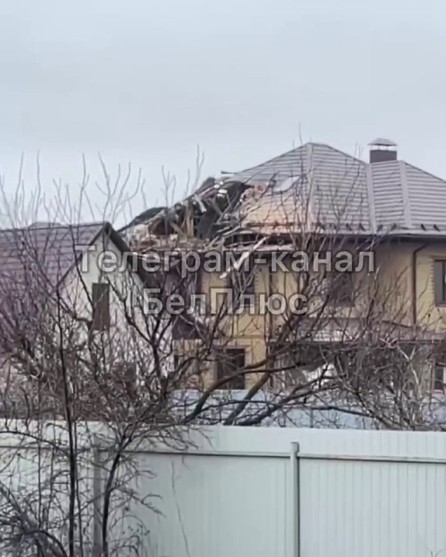 Danni a Razumnoye nella regione di Belgorod a seguito dei bombardamenti