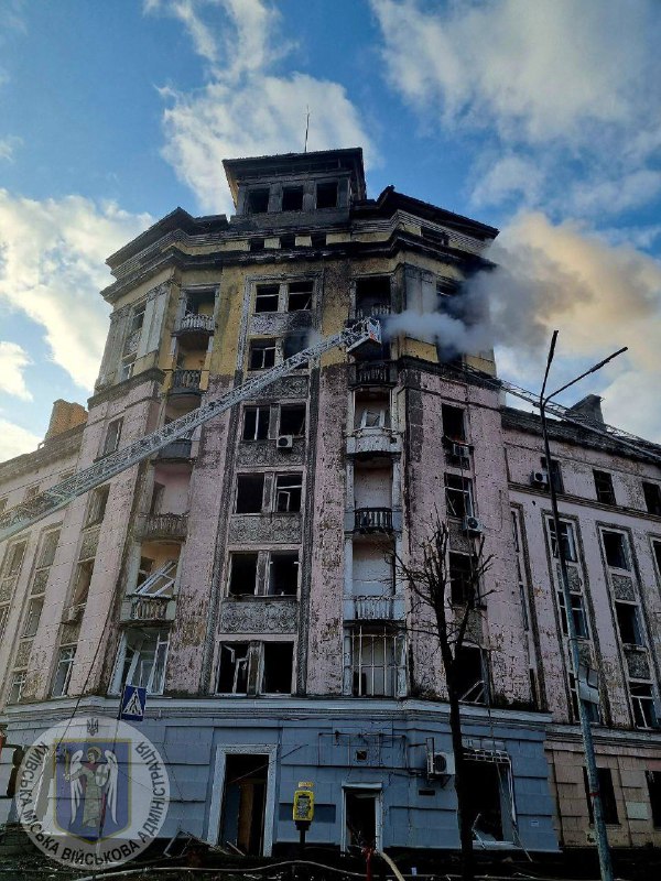 Twaalf mensen raakten gewond in Kyiv als gevolg van Russische raketaanvallen