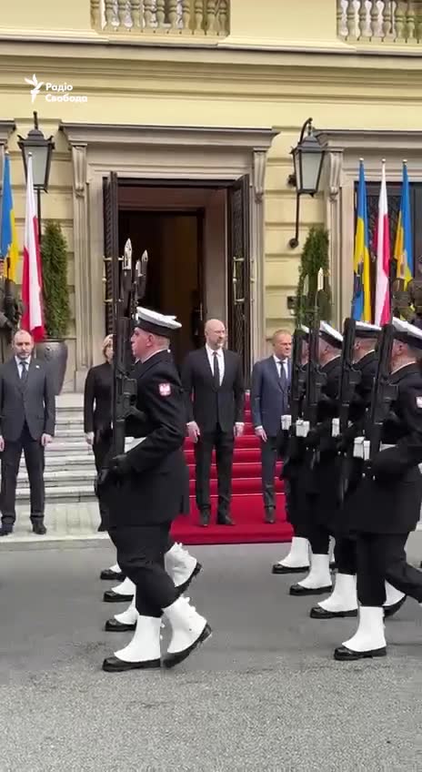 Ukrajinská delegace přijela do Varšavy. Dnes mají vlády Polska a Ukrajiny jednat o problému blokády hranic