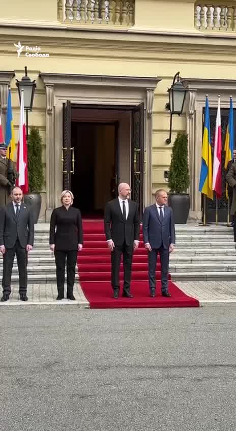 Ukrainan valtuuskunta saapui Varsovaan. Puolan ja Ukrainan hallitusten on tänään keskusteltava rajasaarto-ongelmasta