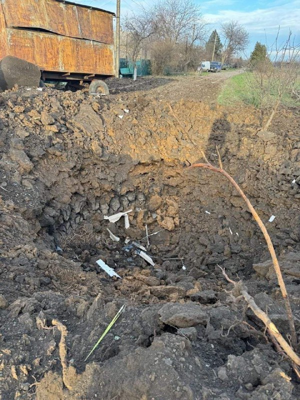 Разрушения в резултат на обстрел в Дачне в Донецка област