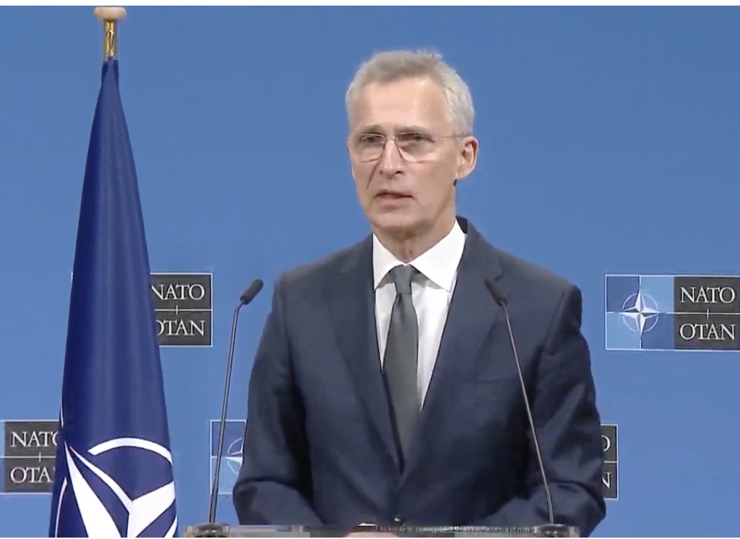 Szef NATO Stoltenberg staje po stronie Ukrainy – potencjalnie przeciwko USA – mówiąc, że Kijów ma prawo określić „uzasadnione cele w obronie przed nielegalną agresją Rosji