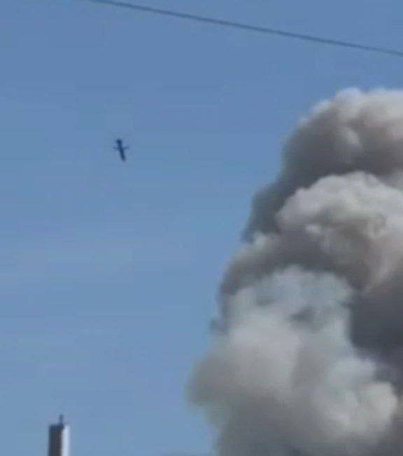 Momento do ataque com mísseis em Luhansk
