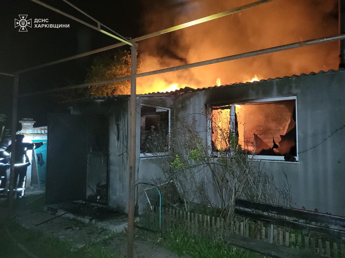 L'esercito russo ha bombardato i villaggi di Lyptsi, Kruhliakivka e Hlushkivka nella regione di Kharkiv, provocando incendi