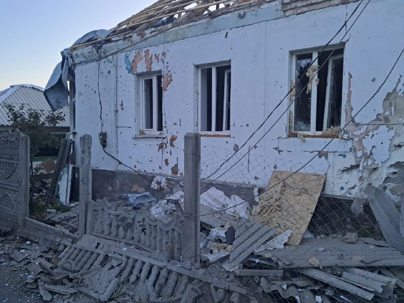 Danos resultantes de ataques de artilharia e drones em Nikopol