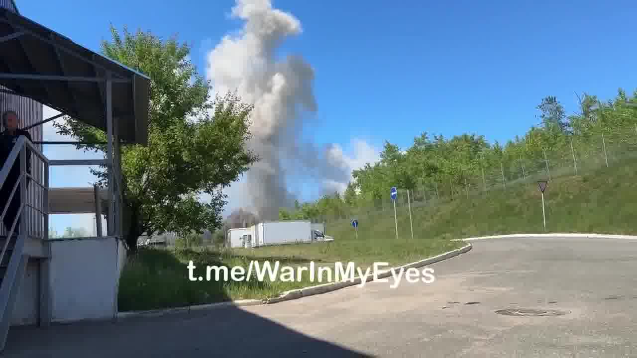 Donecke buvo pranešta apie didelius sprogimus