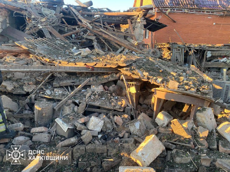 W wyniku rosyjskiego ostrzału w Wowczańsku 1 osoba zginęła, 3 zostały ranne