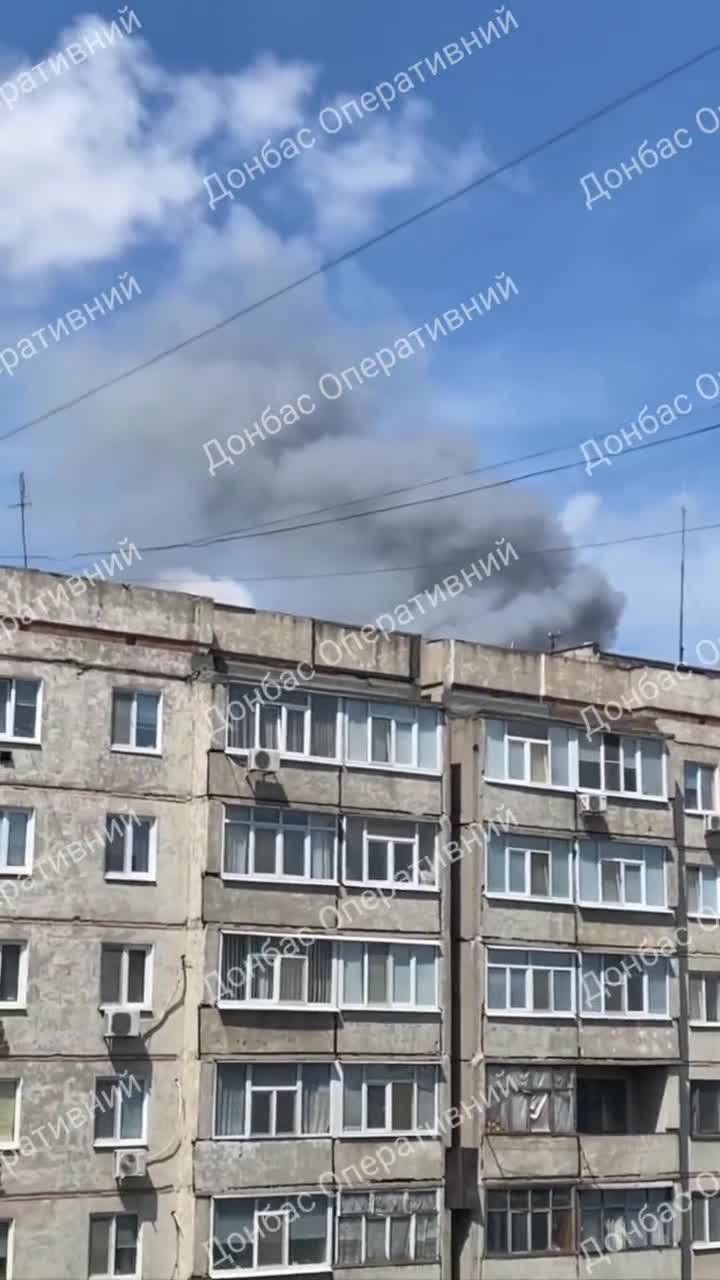 据报道，卢甘斯克州被占领区索罗基内（克拉斯诺顿）的弹药库遭到导弹袭击