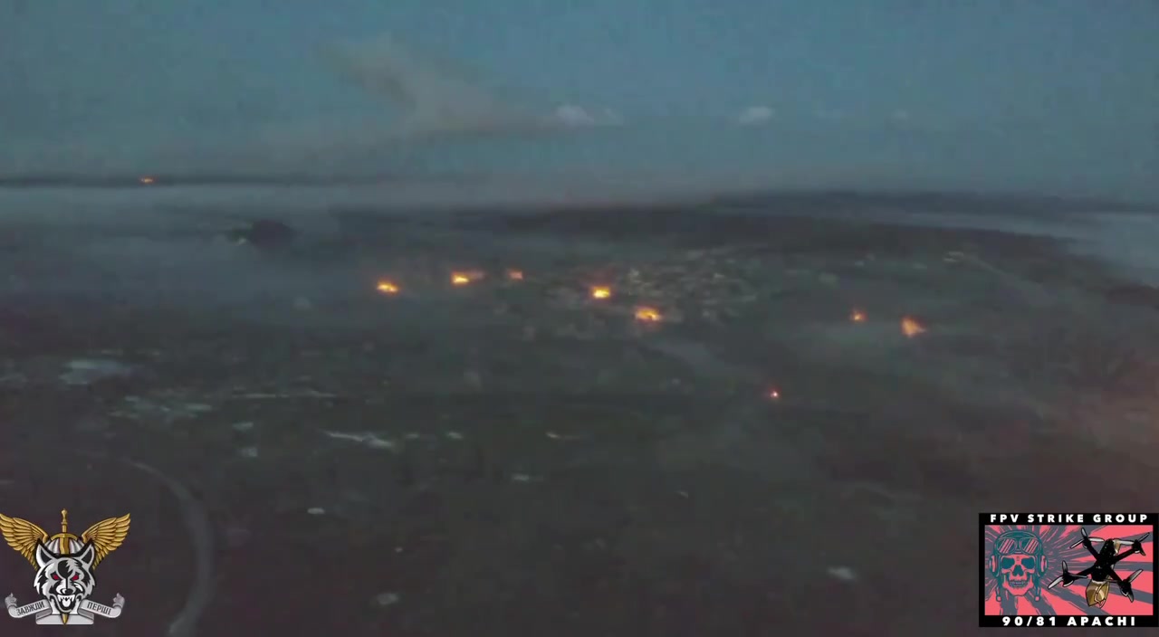 Esercito russo che usa TOS-1 e MLRS GRAD per bombardare Bilohorivka nella regione di Luhansk