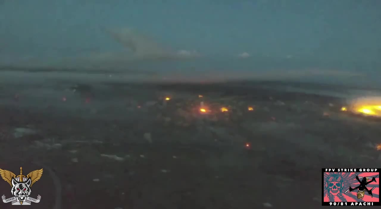Exército russo usando TOS-1 e MLRS GRAD para bombardear Bilohorivka na região de Luhansk