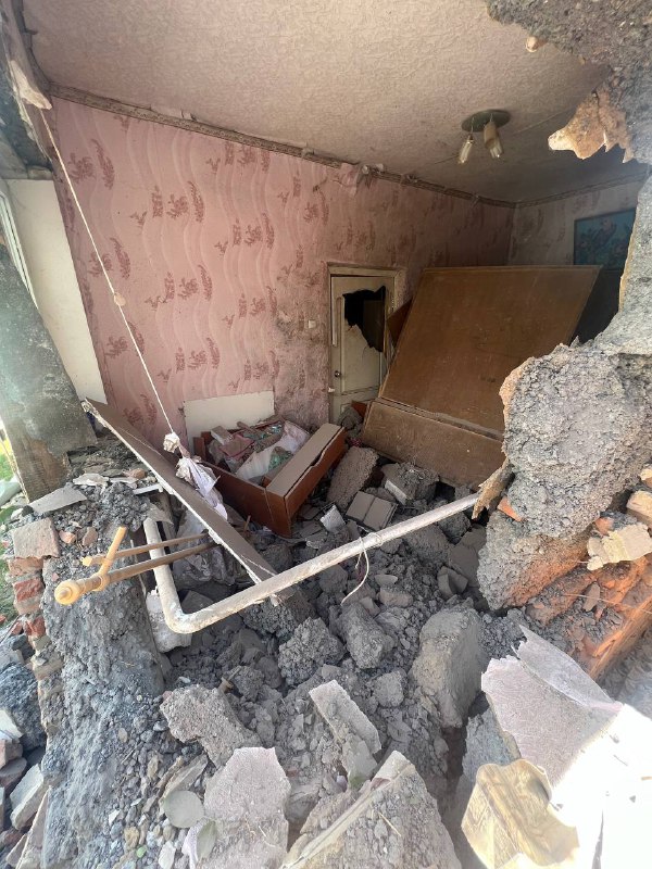 马拉丹尼利夫卡社区 Chaikivka 村遭轰炸，造成 2 人受伤