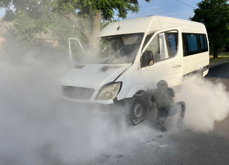4 בני אדם נפצעו כתוצאה מתקיפות ארטילריה ומזלטים רוסים במחוז ניקופול