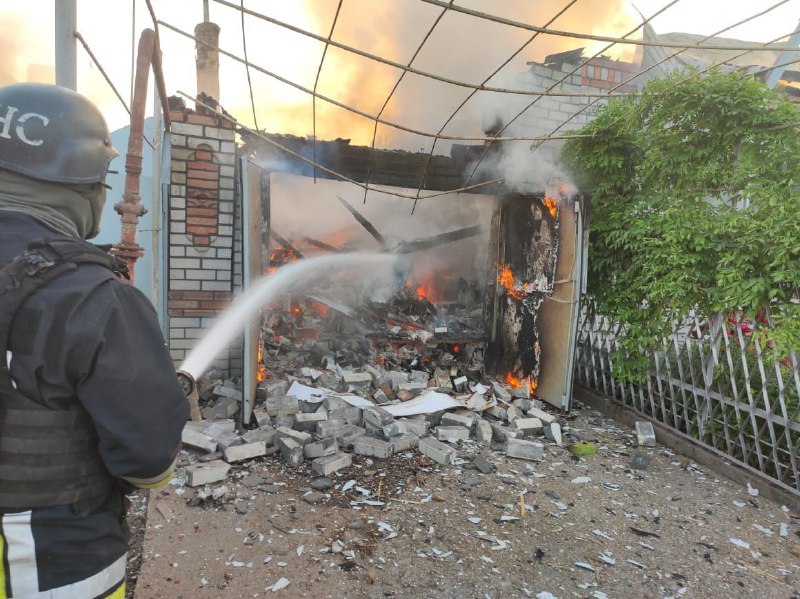 2 persone sono ferite in seguito al bombardamento a Nikopol