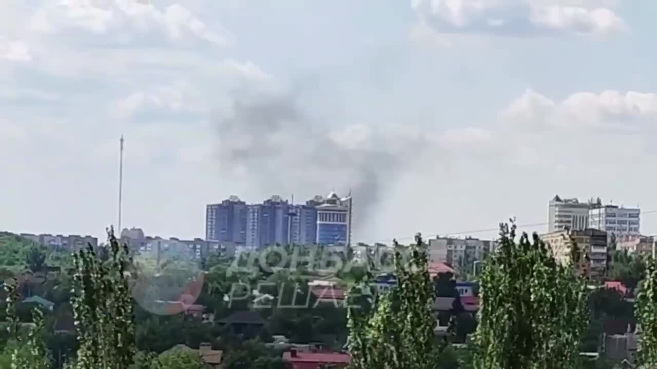 В Донецке произошли взрывы.