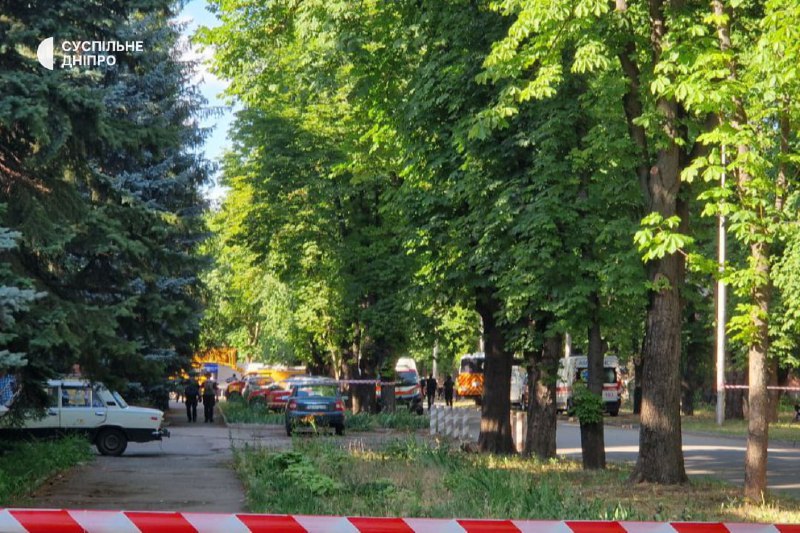 Co najmniej 6 osób zginęło, 11 zostało rannych w wyniku rosyjskiego ataku rakietowego w Krzywym Rogu
