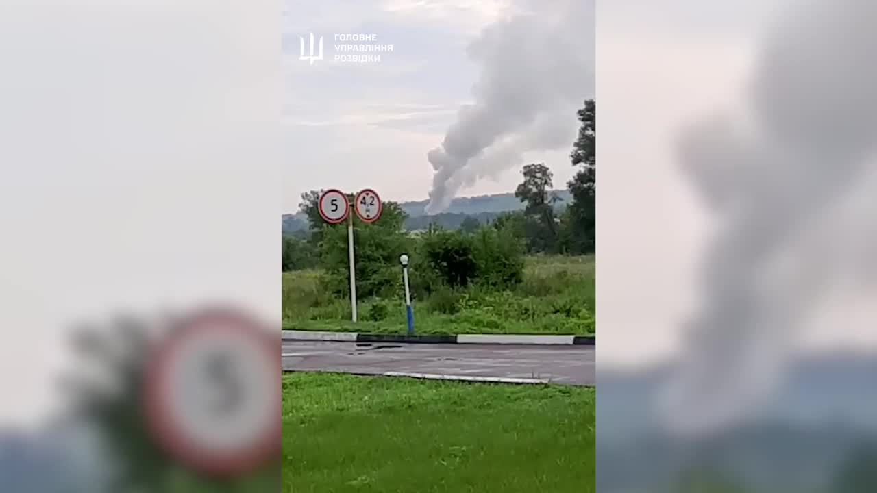 Inteligência Militar Ucraniana afirma ataque de drone no depósito de munição de campo no distrito de Olkhovatka, na região de Voronezh