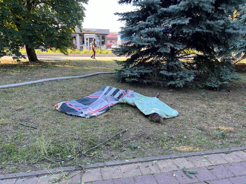 Rusiyanın Zaporojjya vilayətinə endirdiyi raket zərbəsi nəticəsində 7 nəfər həlak olub