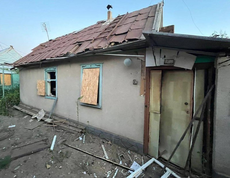 Schade in het Nikopol-district als gevolg van drone-aanvallen en artilleriebeschietingen