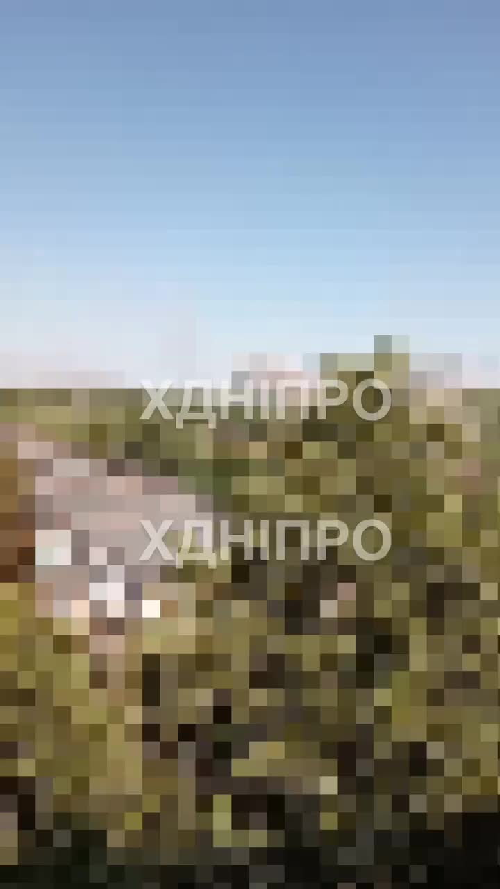 Un'altra esplosione segnalata nella città di Dnipro, il fumo si alza sui luoghi dei precedenti attacchi missilistici