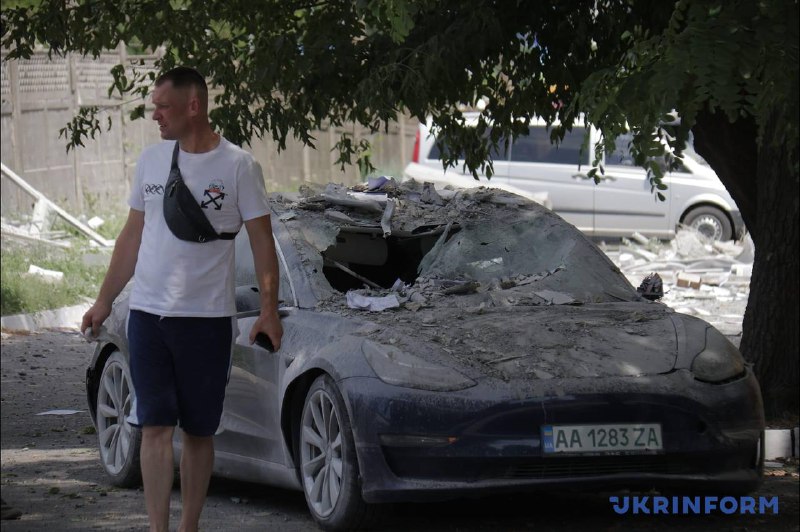 Kijevo Dniprovskio rajone per Rusijos raketos smūgį medicinos centre žuvo 7 žmonės