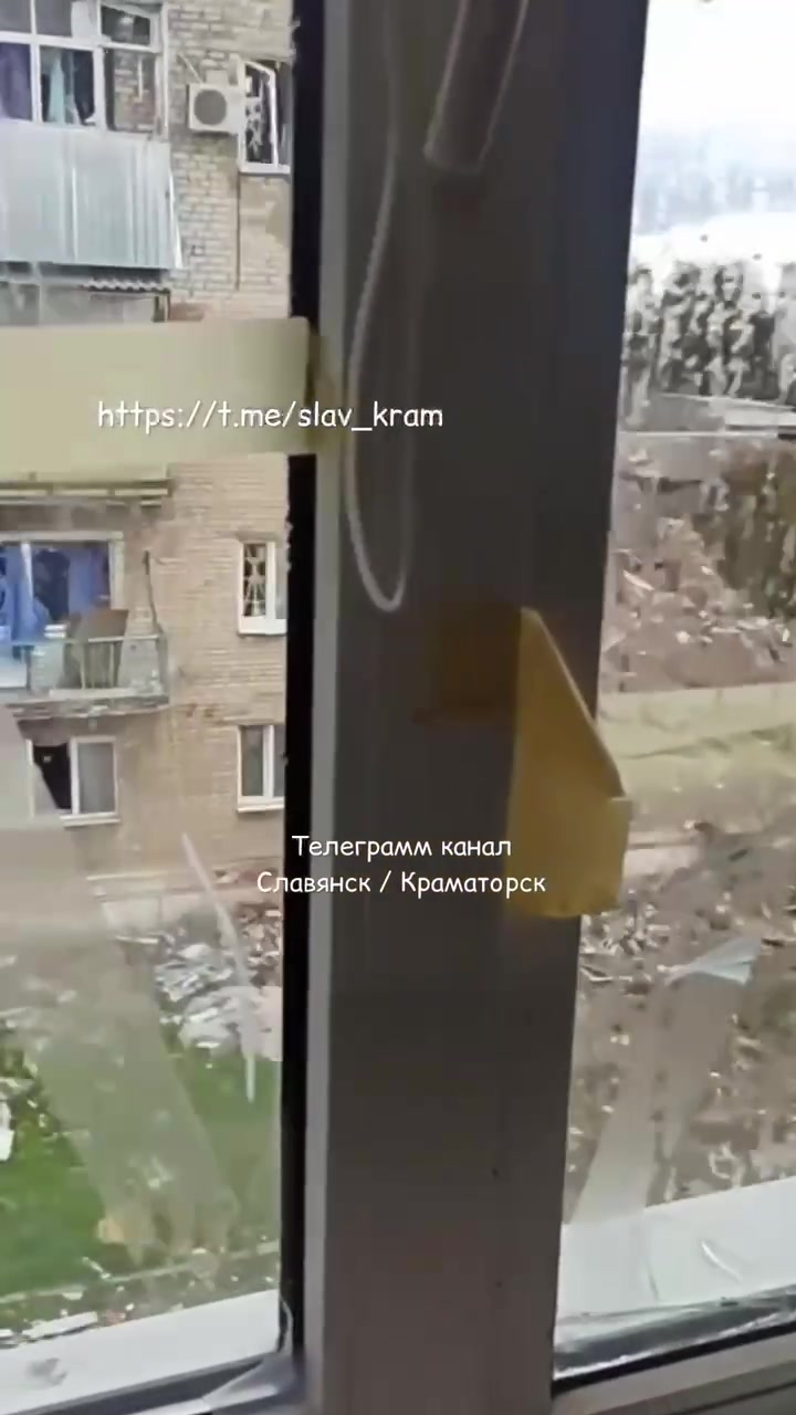 Destruction à Lyman de la région de Donetsk suite aux attaques russes