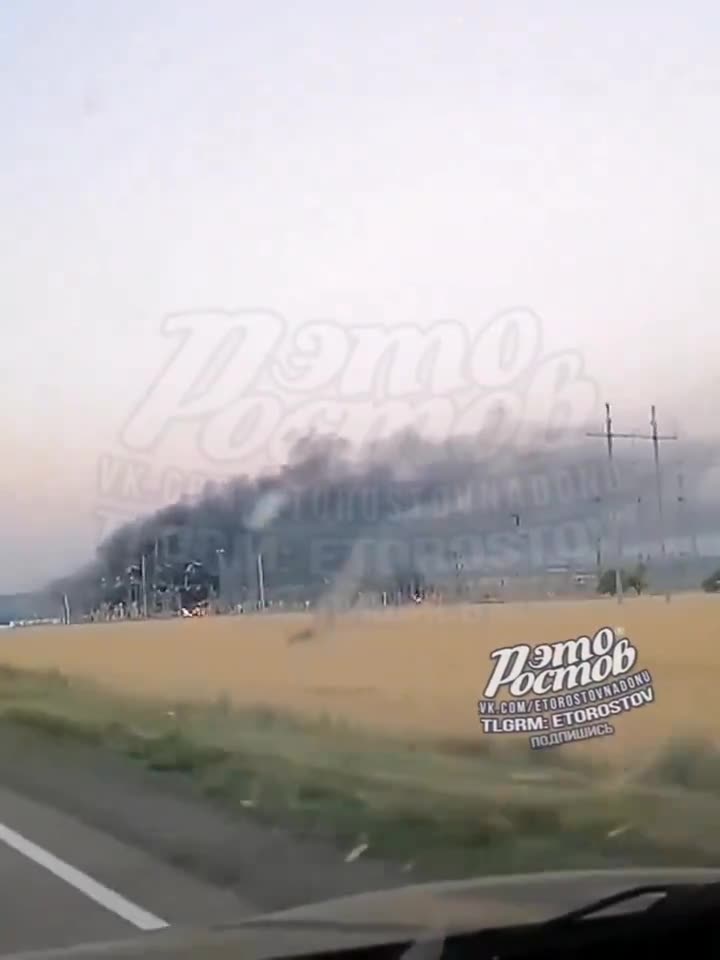 Bei einem Drohnenangriff auf das Umspannwerk Rostovska in Yudino in der Region Rostow brannten mindestens zwei Transformatoren nieder.