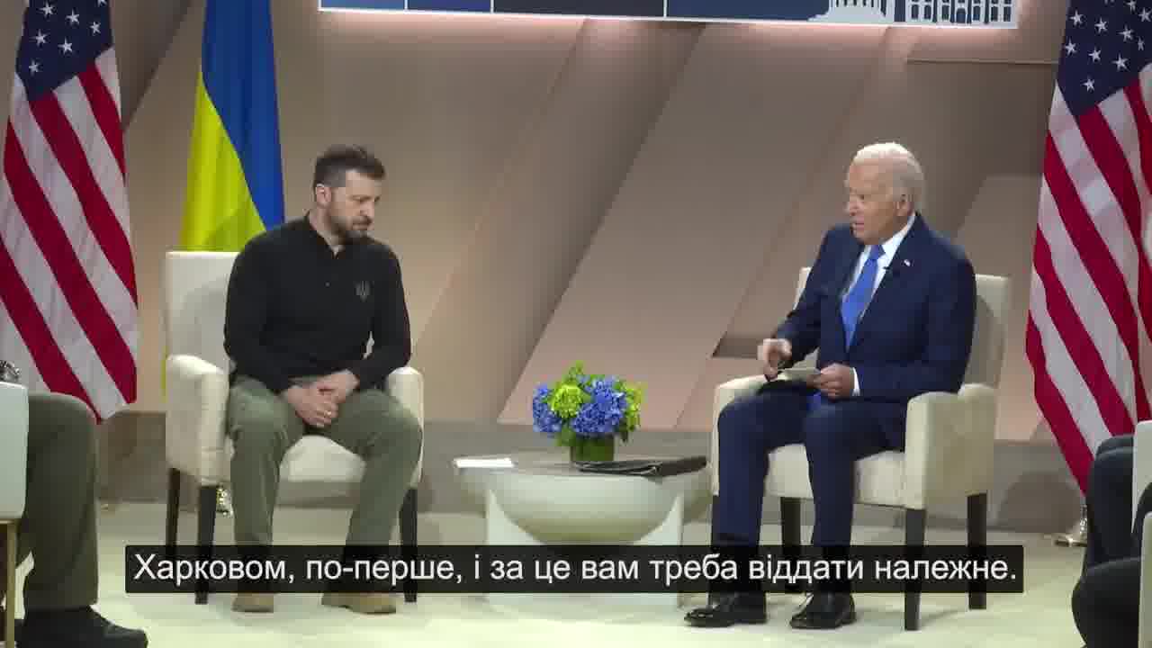 Прэзідэнт Зяленскі: Мы цэнім рашэнне прэзідэнта Джо Байдэна ўзмацніць нашу супрацьпаветраную абарону пяццю новымі сістэмамі Patriot і дзесяткамі іншых сістэм. Гэта моцнае рашэньне дапаможа нам змагацца з расейскім тэрарызмам