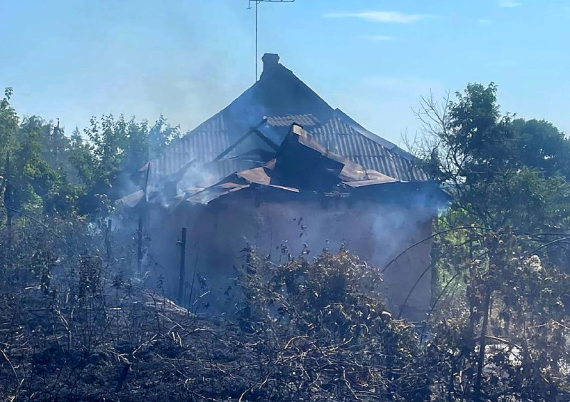 Російська армія сьогодні вдень обстріляла Нікопольський район з артилерії та безпілотників