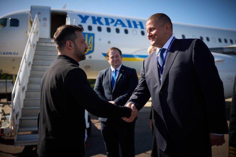 Il presidente Zelenskyj è arrivato nel Regno Unito