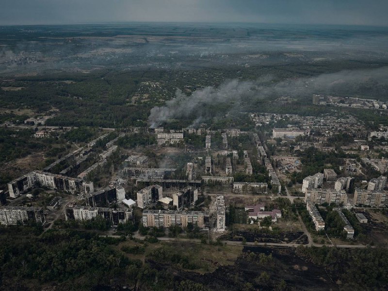 Торецьк знаходиться під сильним російським бомбардуванням