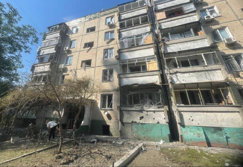 8 răniți, inclusiv 2 copii, în urma bombardamentelor rusești de la Nikopol