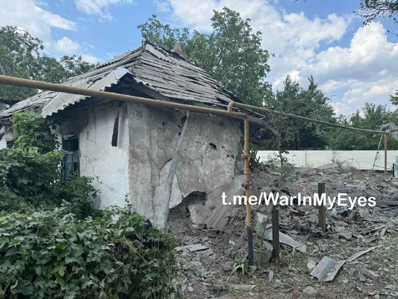 В результате обстрела в Волновахе оккупированной части Донецкой области один человек погиб, пятеро ранены