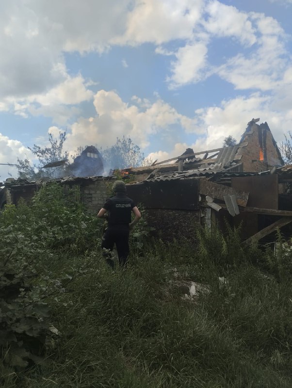 Russian army shelled Odnorobivka village with MLRS GRAD