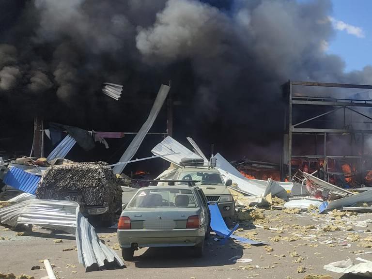 Une épicerie à Kostiantynivka a été bombardée par l'artillerie