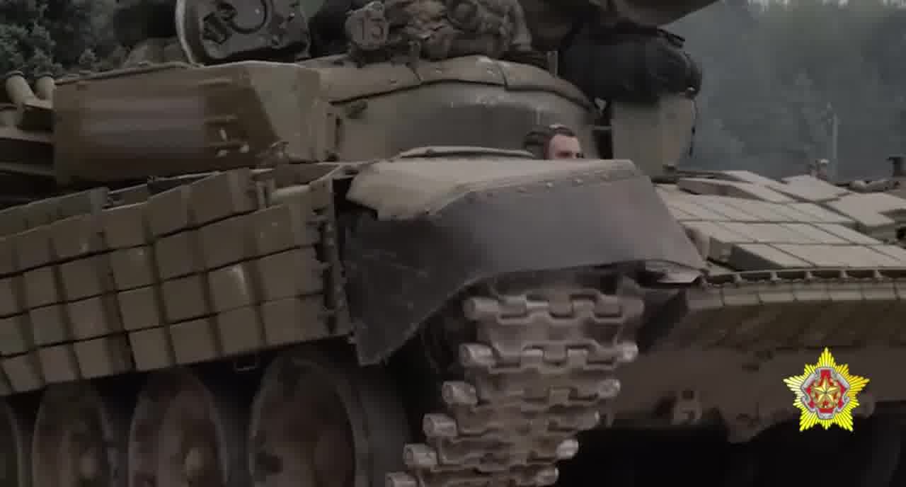 Belarus moving troops towards the border of Ukraine 