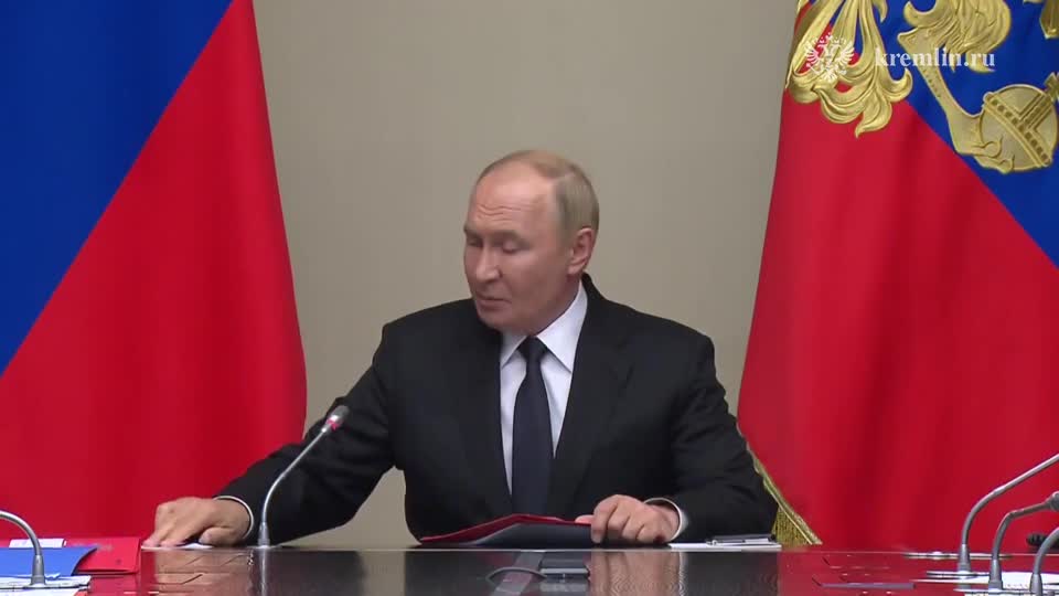 Putin zwołał posiedzenie Rady Bezpieczeństwa Rosji, minister obrony wziął udział za pośrednictwem łącza wideo