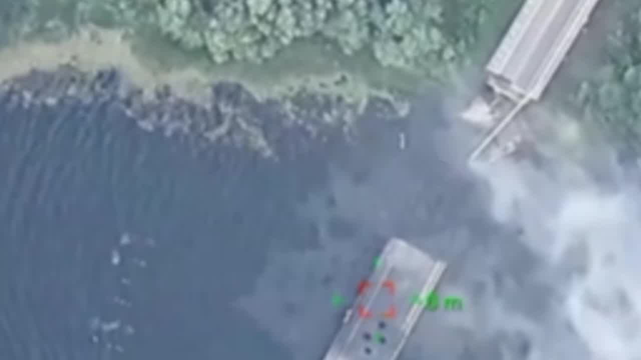 Vídeo i declaració de les Forces Aèries: un atac aeri ucraïnès va destruir un pont a Glushkovo a la regió de Kursk